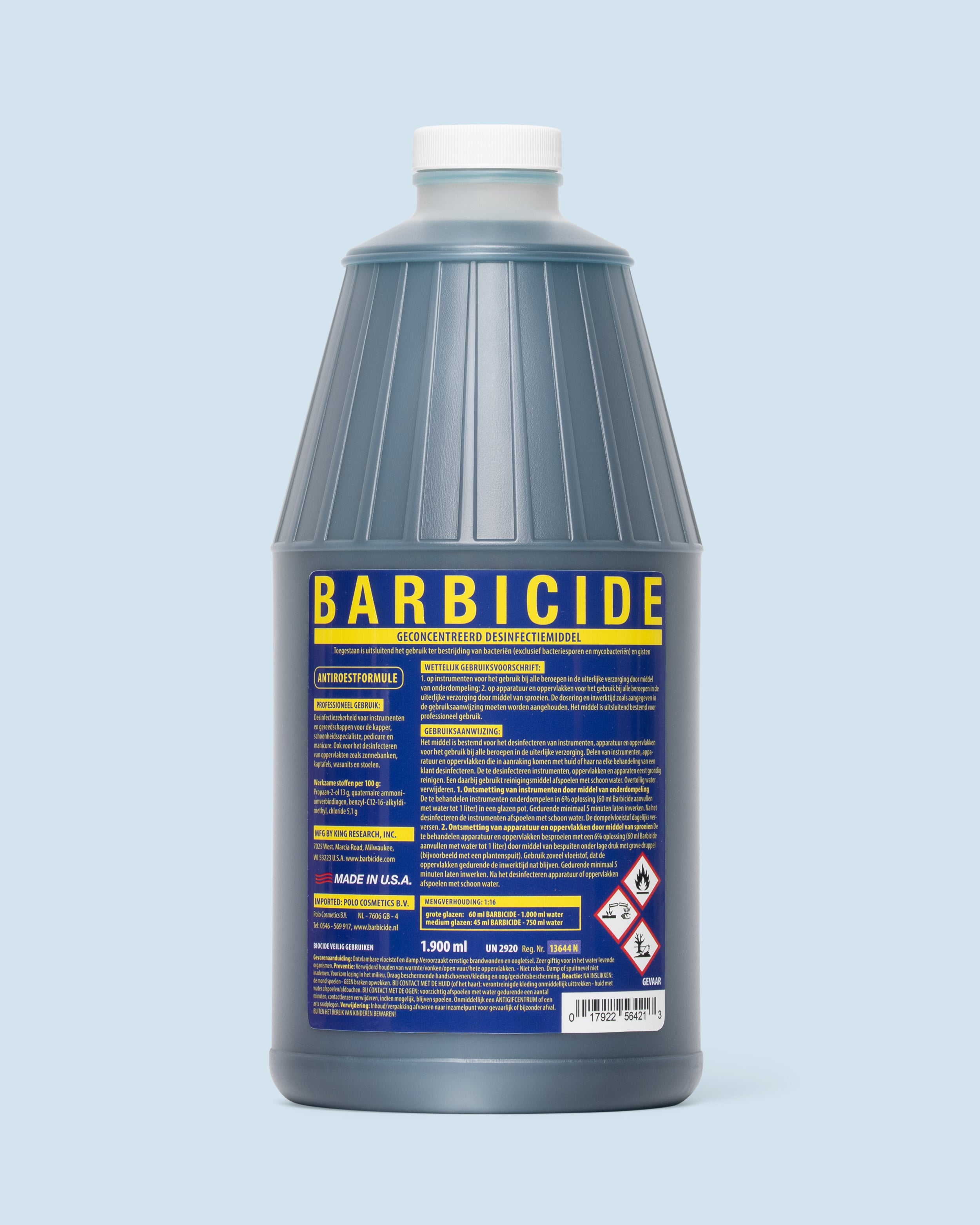 Barbicide desinfectievloeistof 1,9 l – krachtige desinfectievloeistof voor hygiënisch reinigen van saloninstrumenten en oppervlakken.