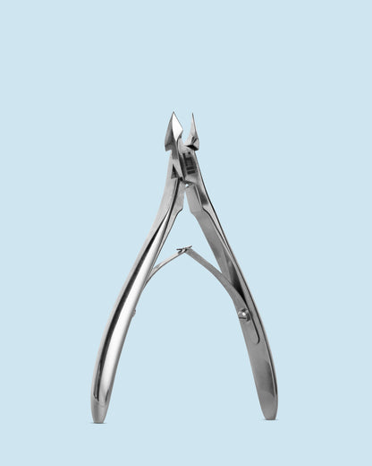 HEAD Cuticle Nipper ‘Supreme’ 7 mm – hoogwaardige precisietang voor het veilig en nauwkeurig verwijderen van nagelriemen.