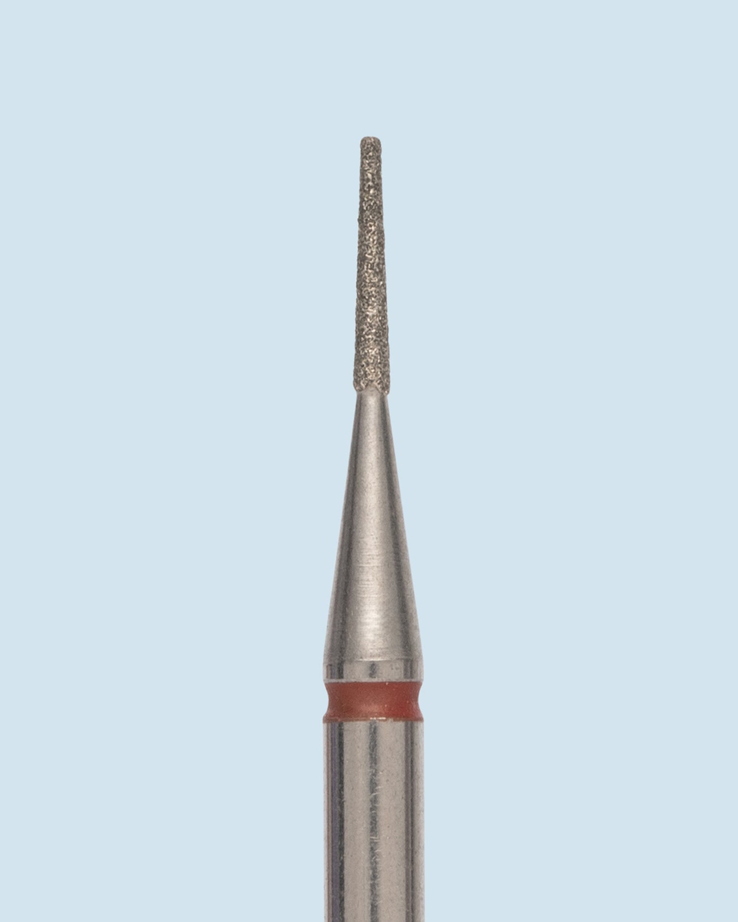 HEAD diamond bur Frustum red – kegelstomp-vormig rood diamantbitje voor professionele nagelbehandelingen en precisiewerk.
