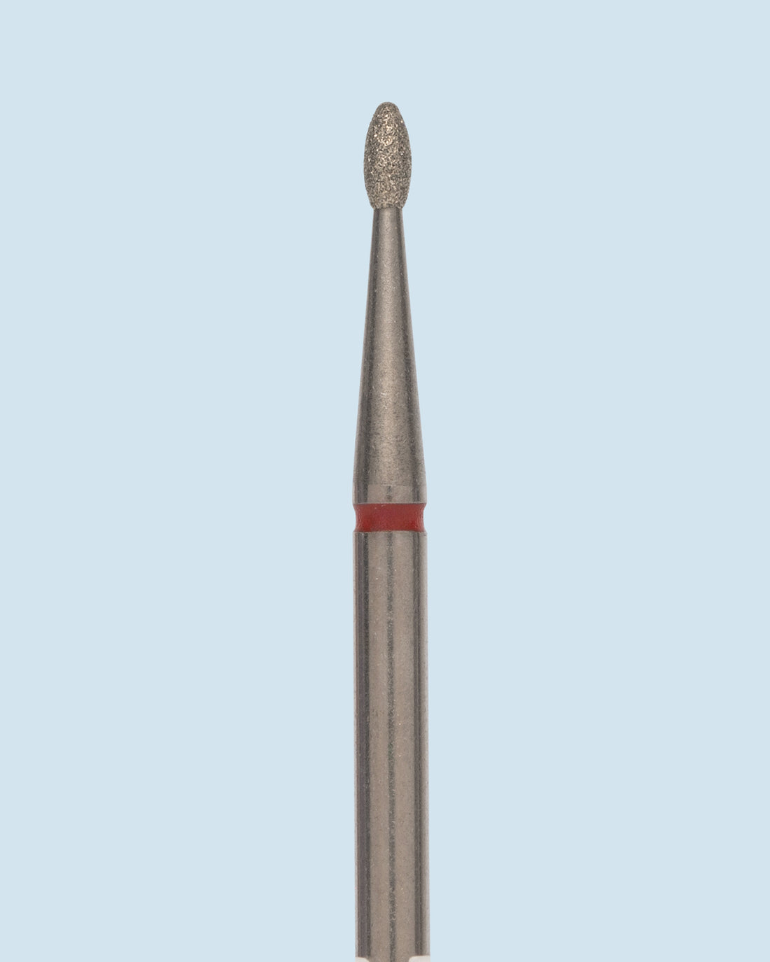 HEAD diamond bur Olive rood – olijfvormig rood diamantbitje voor professionele cuticle care en precisiewerk.