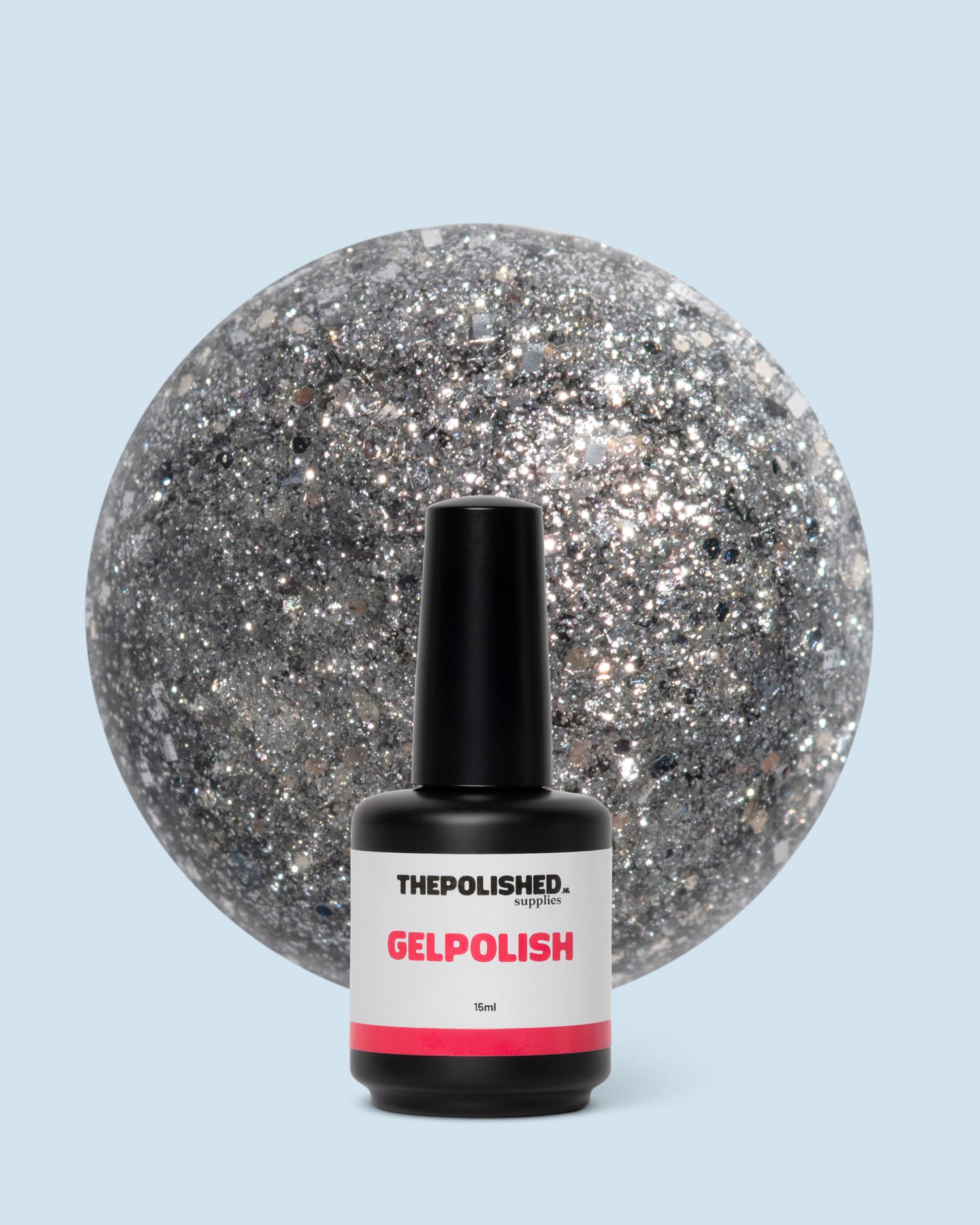 Silver Rain gelpolish 15 ml van The Polished – elegante zilvergrijze kleur met een subtiele, sprankelende metallic uitstraling.